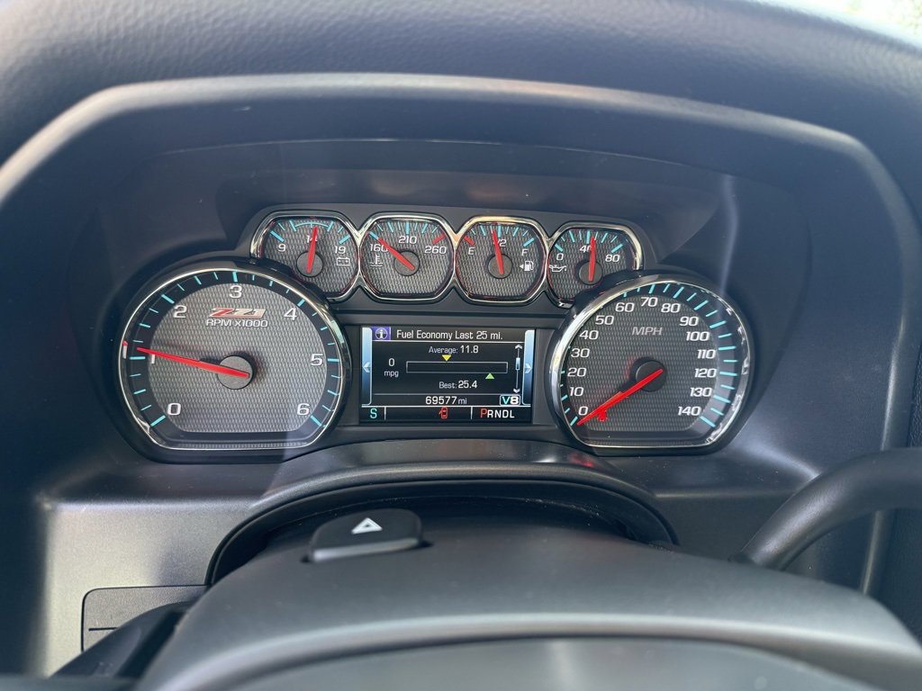 Used 2018 Chevrolet Silverado 1500 LT w/ Texas Edition image 16