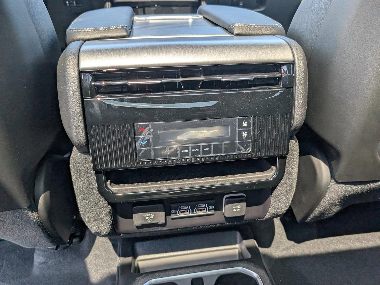 New 2026 Jeep Grand Wagoneer 4WD w/ Quick Order Packge 29V Upland image 18