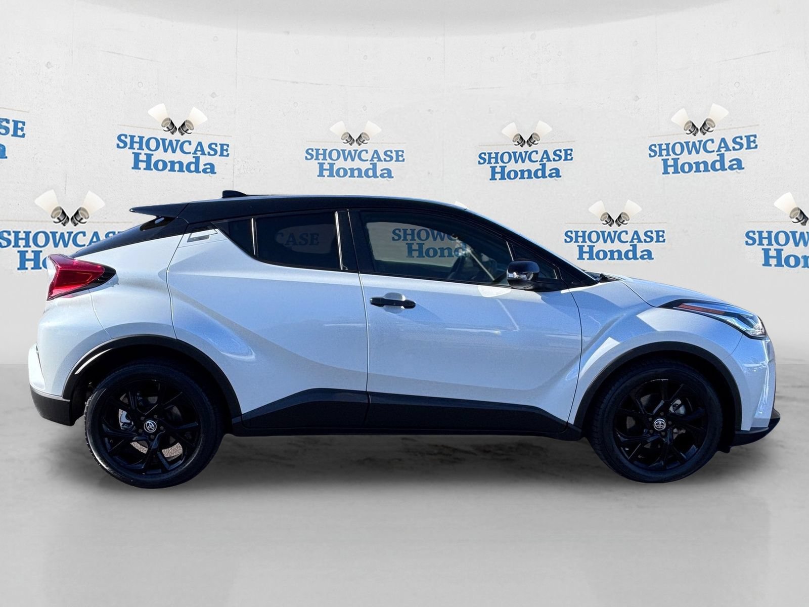 Used 2022 Toyota C-HR Nightshade FWD image 9