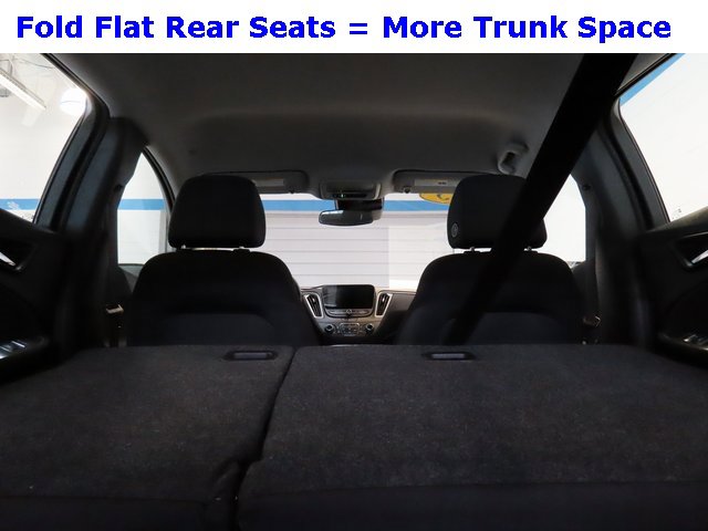 Used 2023 Chevrolet Malibu LT image 34