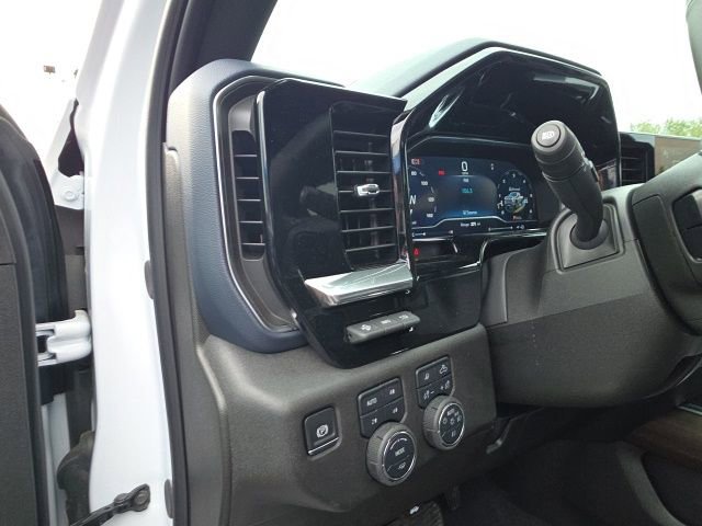 New 2025 Chevrolet Silverado 3500 High Country w/ High Country Premium Package image 17