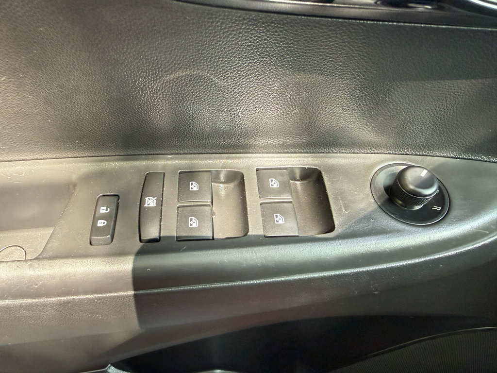 Used 2020 Chevrolet Spark LT FWD image 25