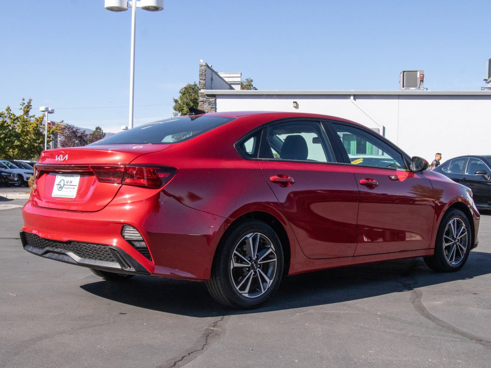 Used 2023 Kia Forte LXS image 7