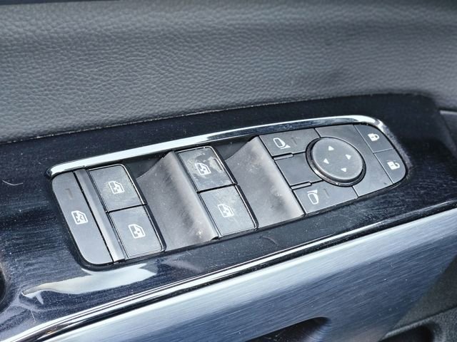 Certified 2025 Nissan Pathfinder SL image 21