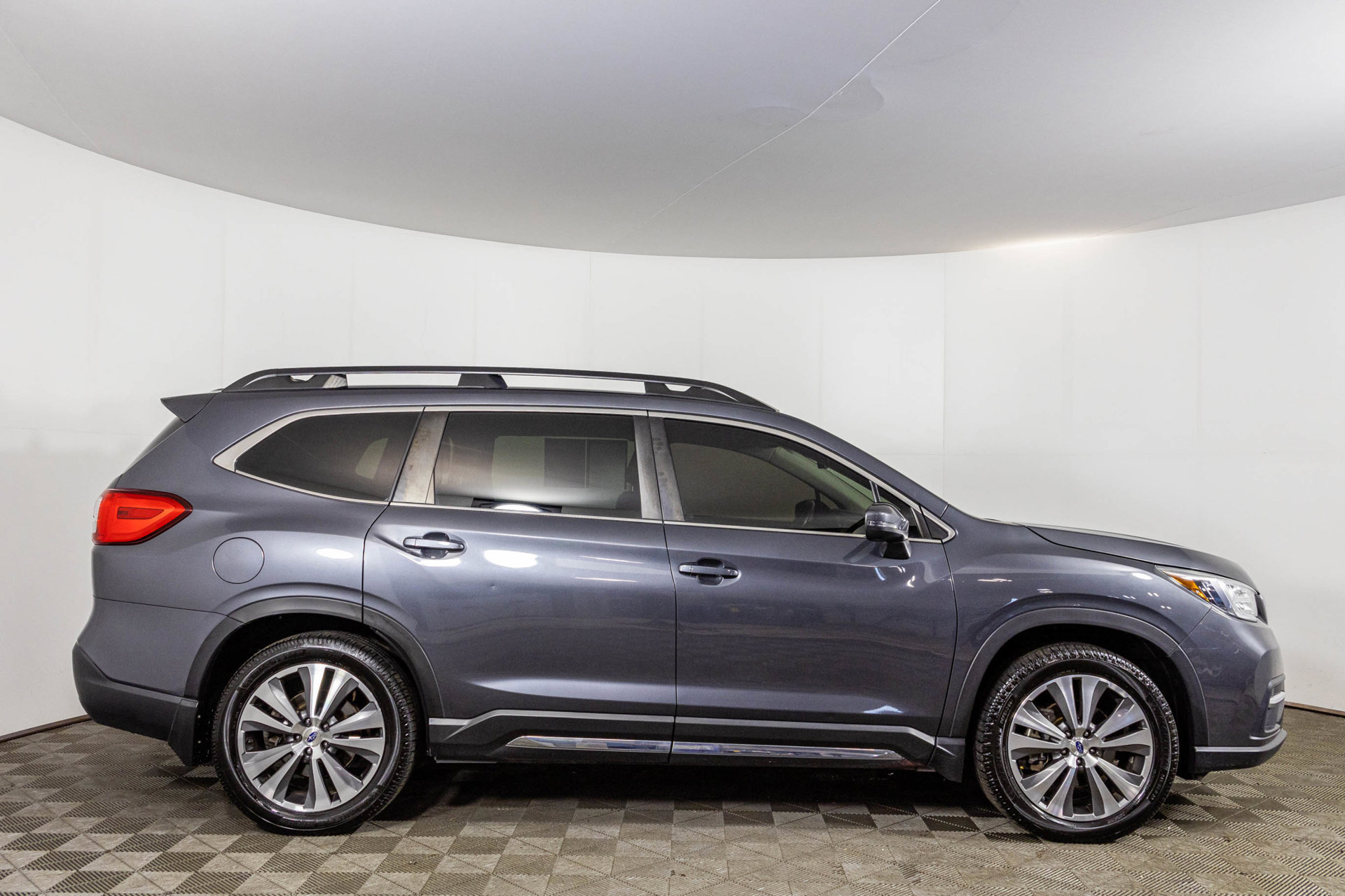 Used 2021 Subaru Ascent Limited w/ Technology Package AWD/4WD image 14