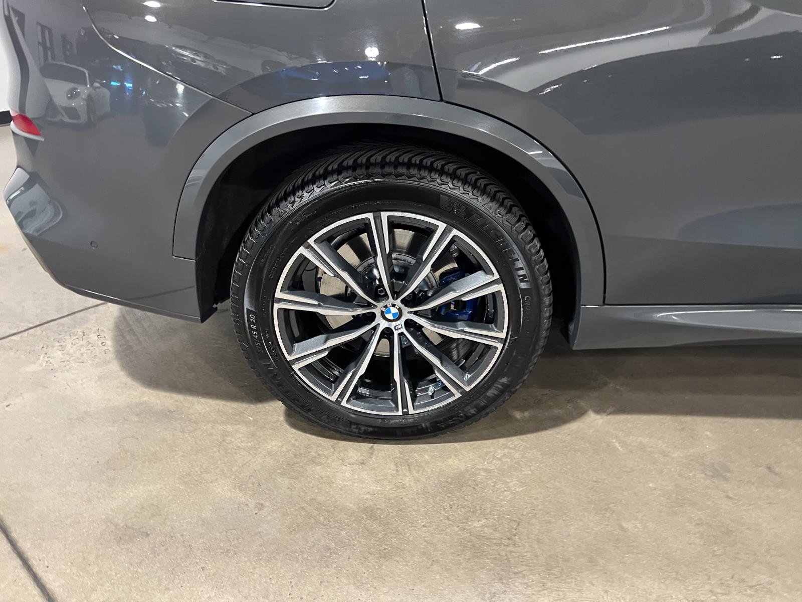 Used 2023 BMW X5 M50i w/ Executive Package image 47