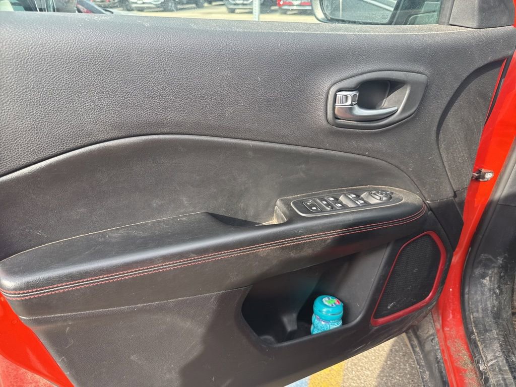 Used 2018 Jeep Compass Trailhawk w/ Leather Interior Group image 11