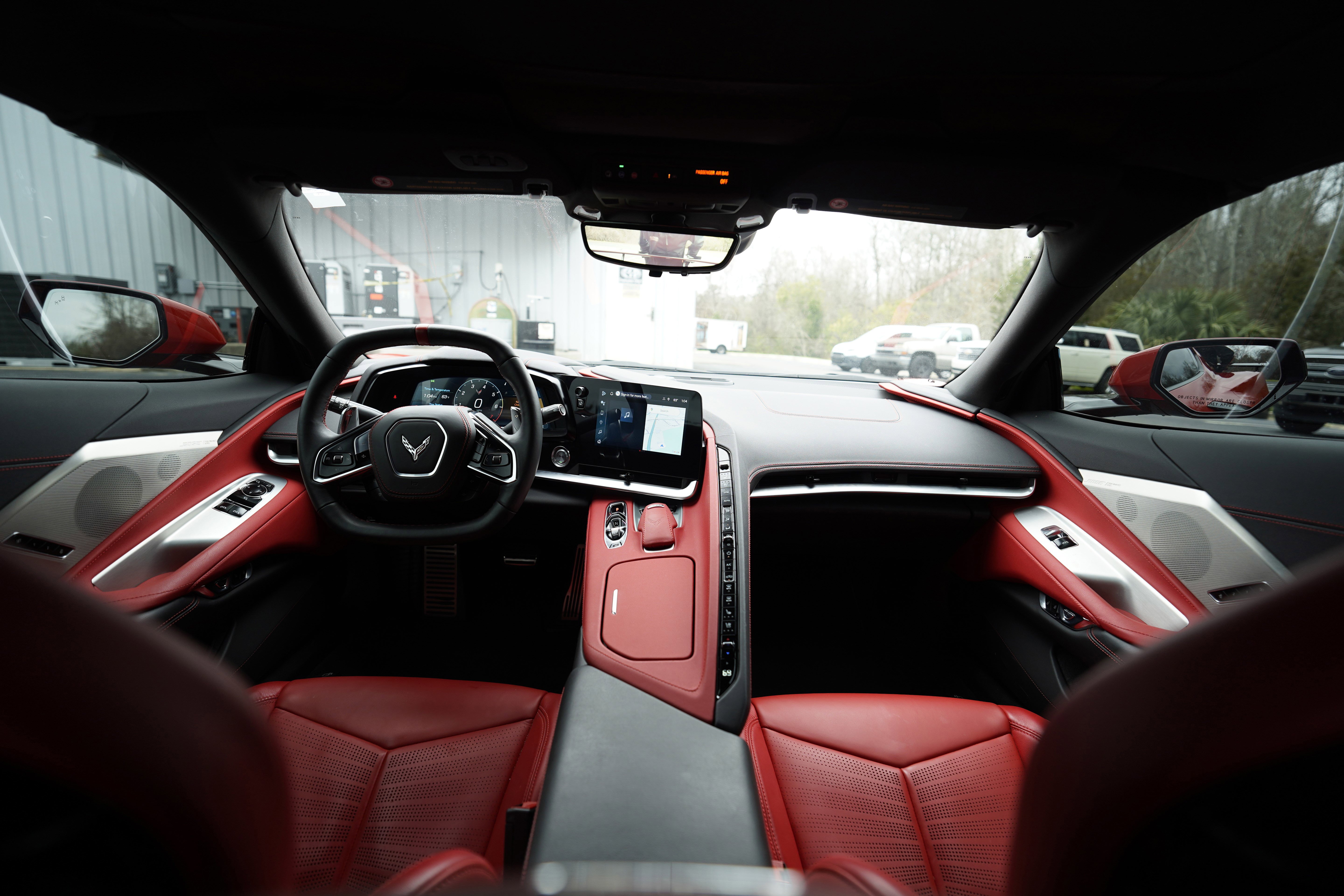 Used 2025 Chevrolet Corvette Stingray Preferred Cpe w/ 2LT RWD image 13