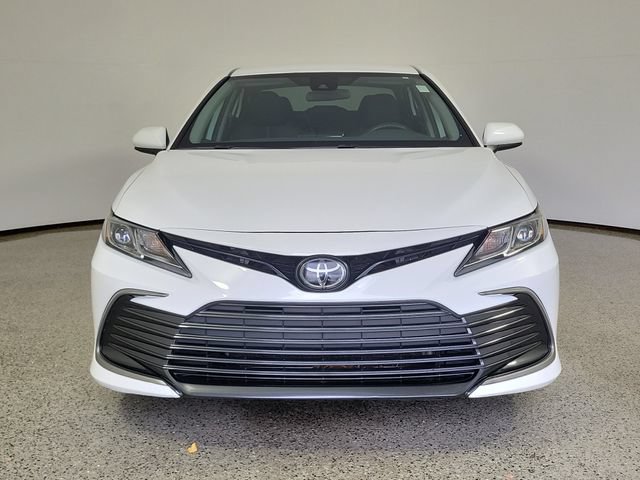 Used 2023 Toyota Camry LE FWD image 3