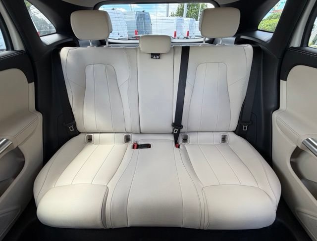Certified 2022 Mercedes-Benz GLA 250 4MATIC image 16