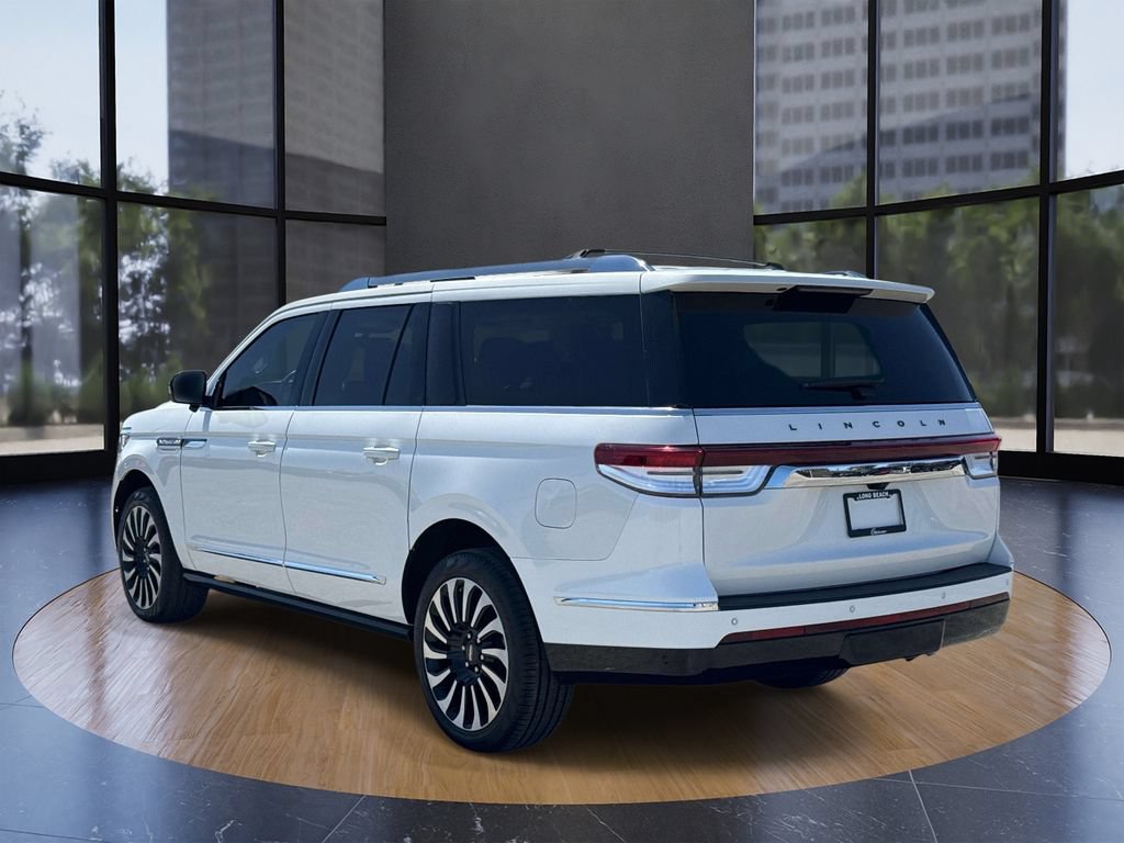 Certified 2023 Lincoln Navigator L Black Label AWD/4WD image 5