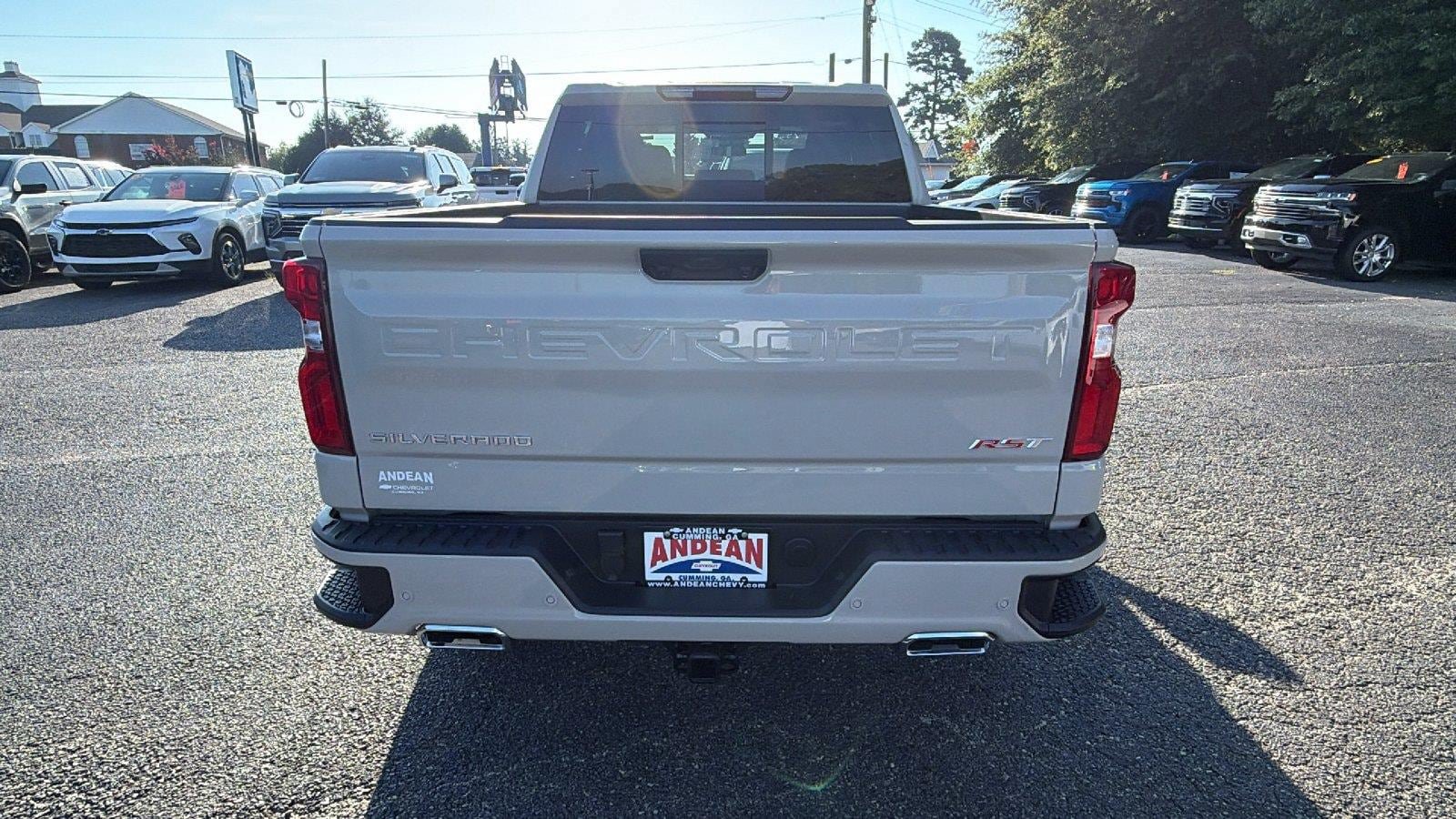 New 2026 Chevrolet Silverado 1500 RST w/ RST All Star Premium Package AWD/4WD image 9
