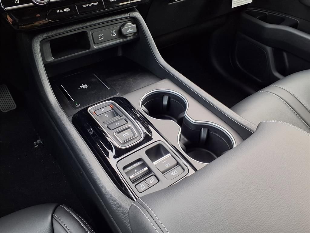 New 2026 Honda Pilot Touring image 17