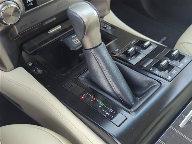Used 2021 Lexus GX 460 Luxury w/ Accessory Package AWD/4WD image 21