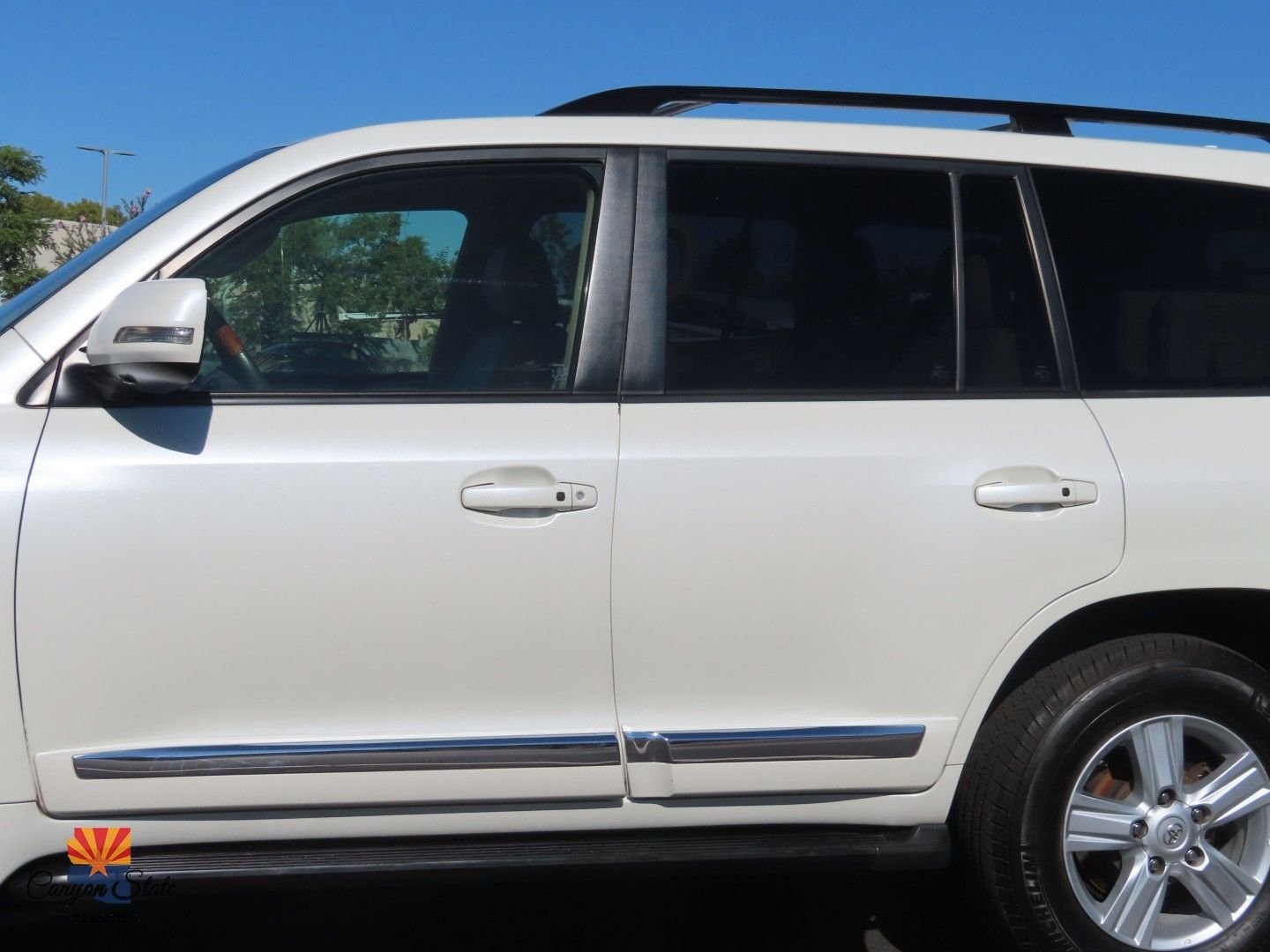 Used 2014 Toyota Land Cruiser image 15