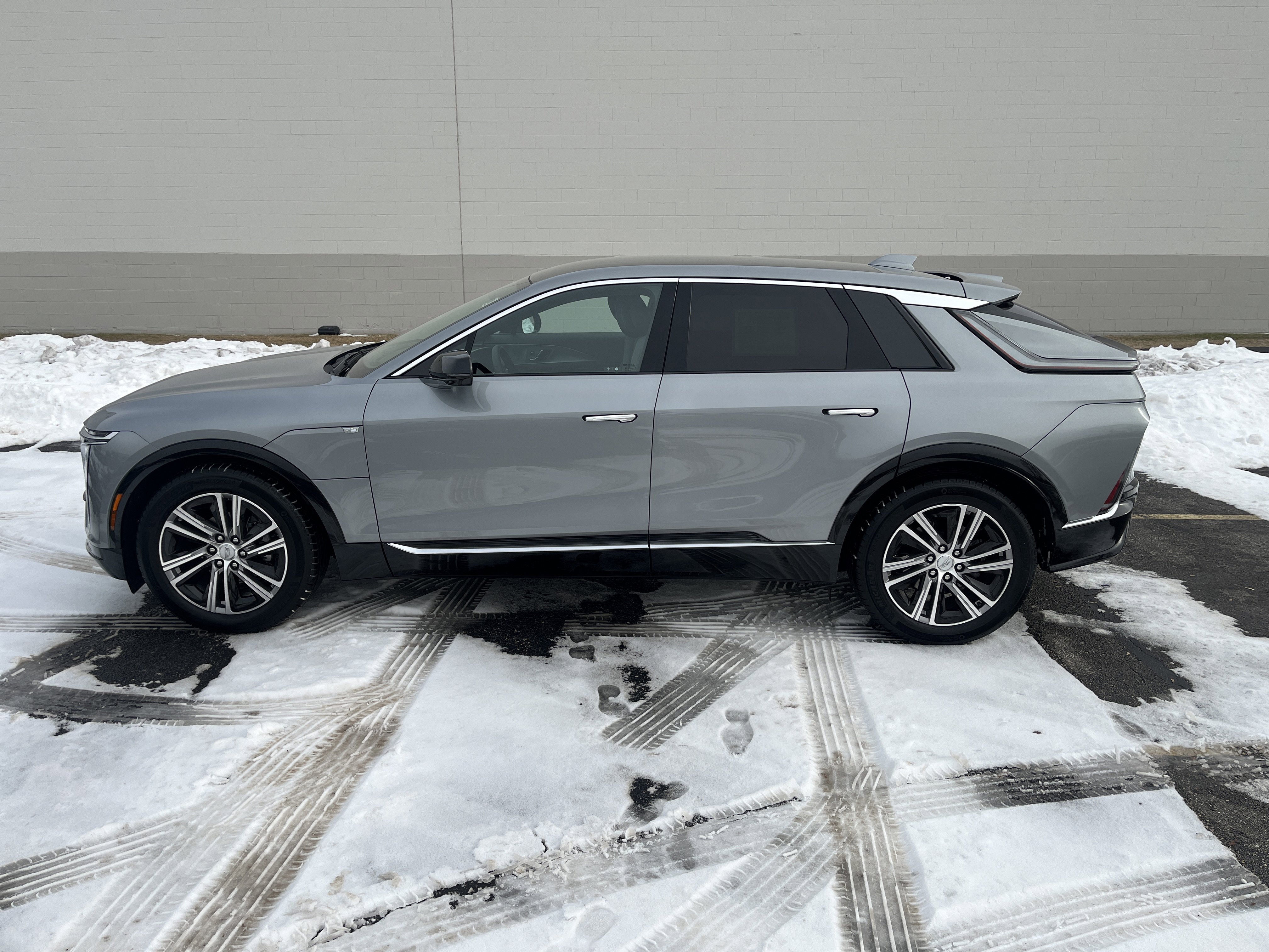 Used 2024 Cadillac Lyriq Tech w/ LPO, Floor Liner Package image 3