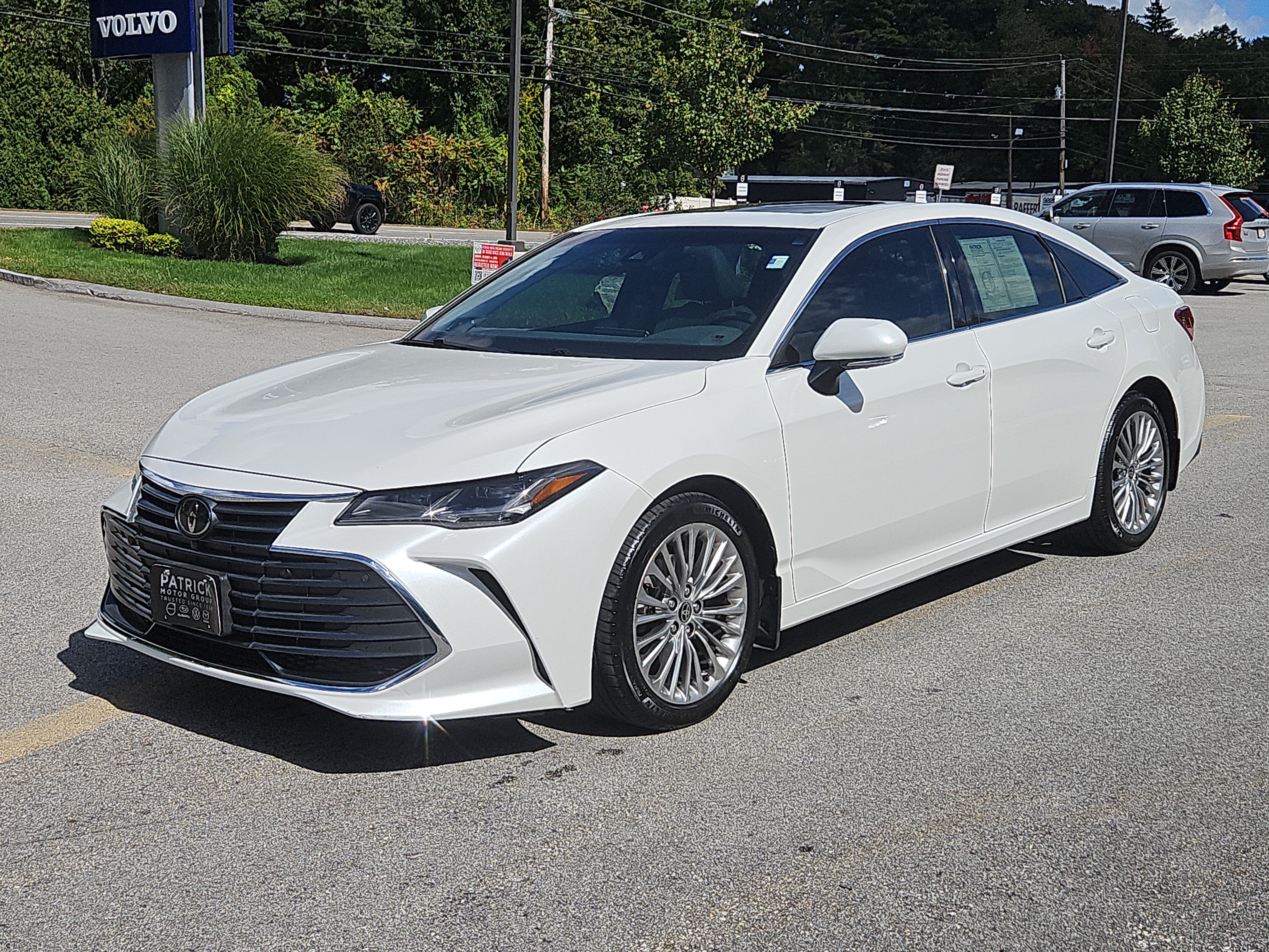 Used 2020 Toyota Avalon Limited w/ Advanced Safety Package FWD image 27