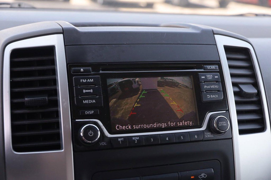 Used 2018 Nissan Frontier SV RWD image 15