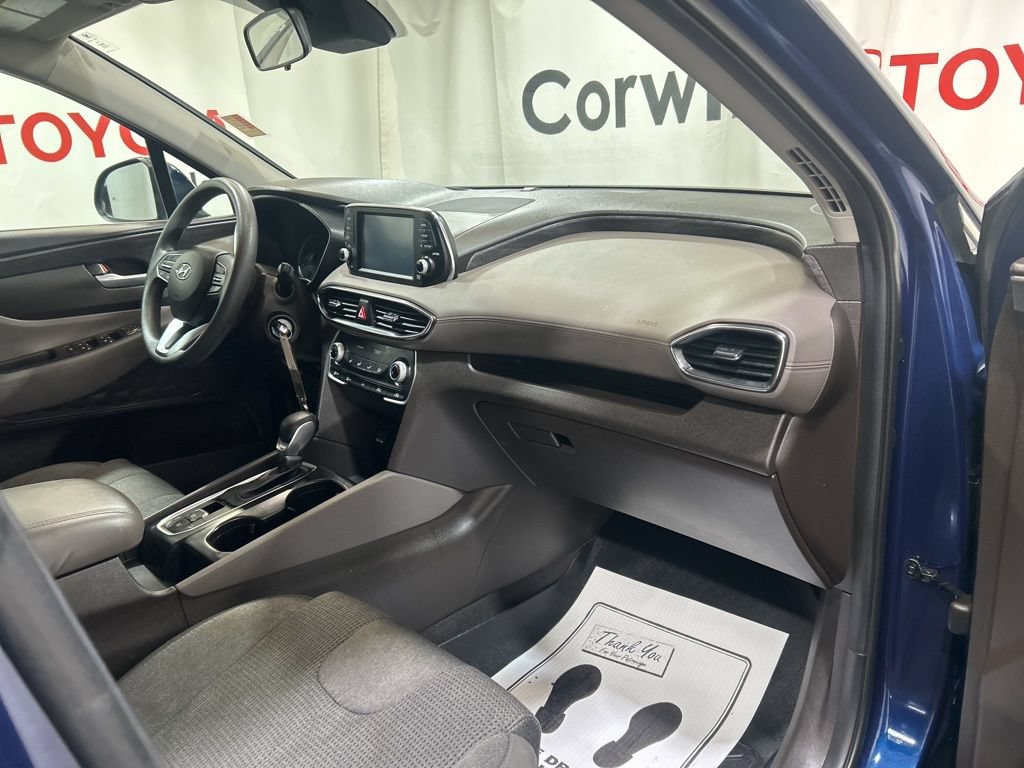 Used 2020 Hyundai Santa Fe SE AWD/4WD image 10