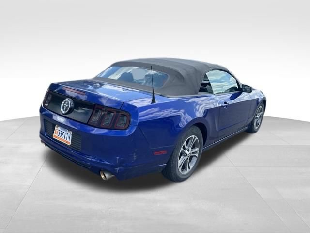 Used 2014 Ford Mustang Premium RWD image 5