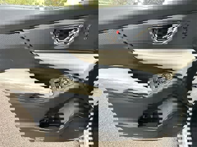 New 2025 Subaru Ascent Limited image 18