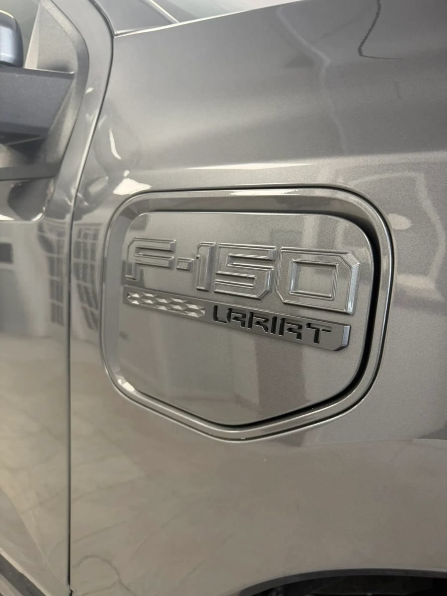 Used 2022 Ford F150 Lightning Lariat AWD/4WD image 7
