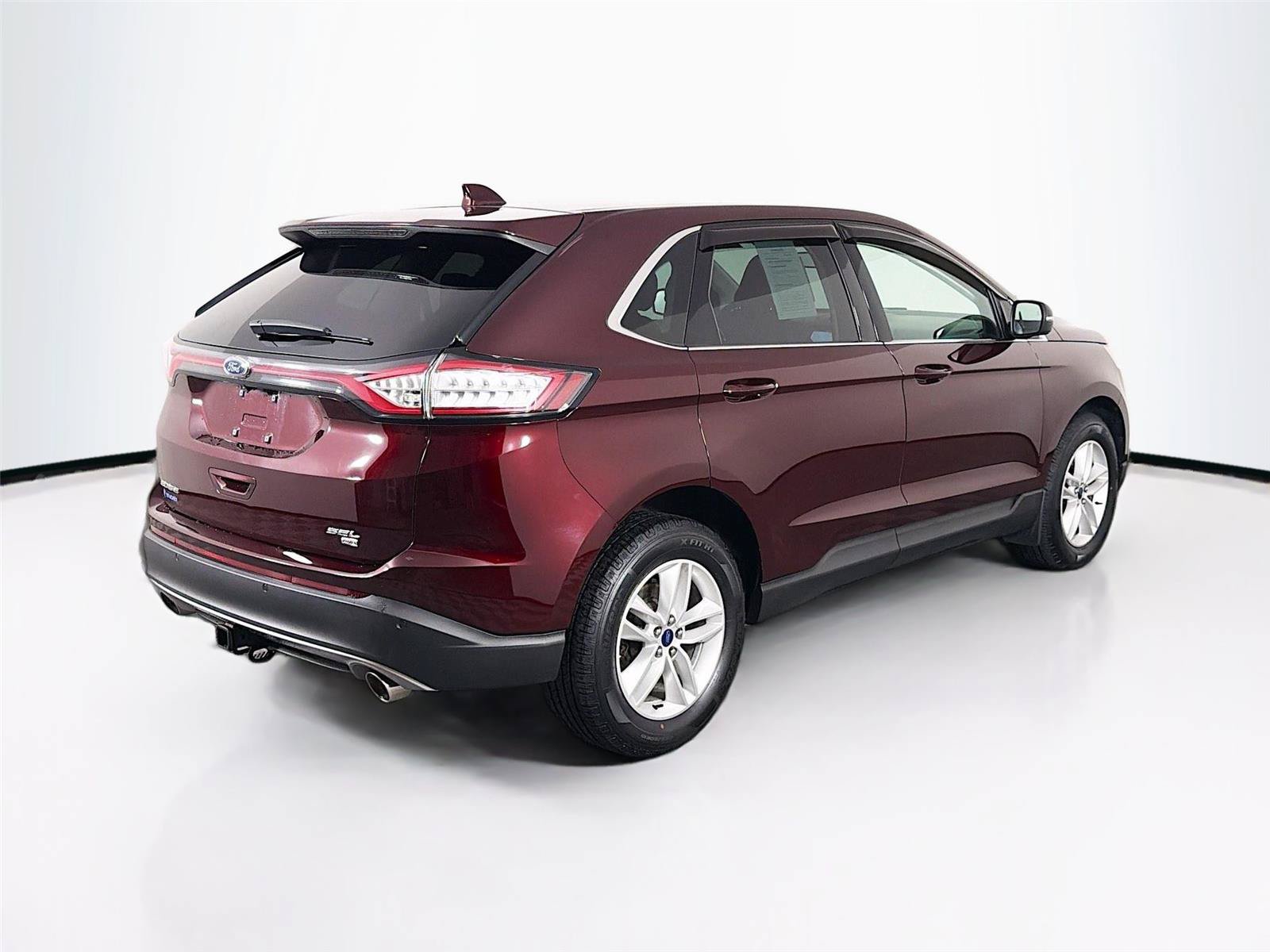 Used 2017 Ford Edge SEL w/ Equipment Group 201A AWD/4WD image 11