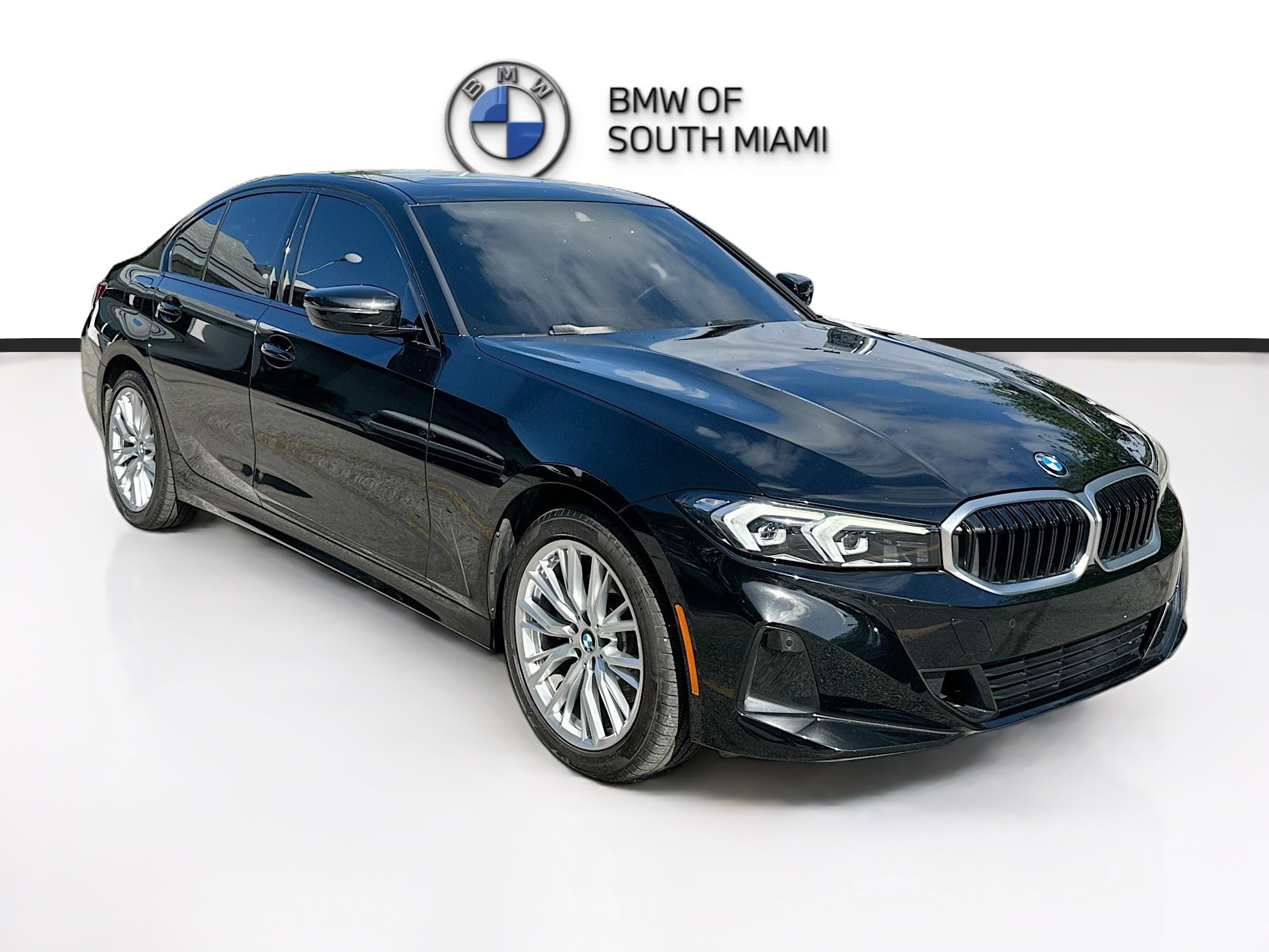 Certified 2023 BMW 330i Sedan w/ Convenience Package image 1