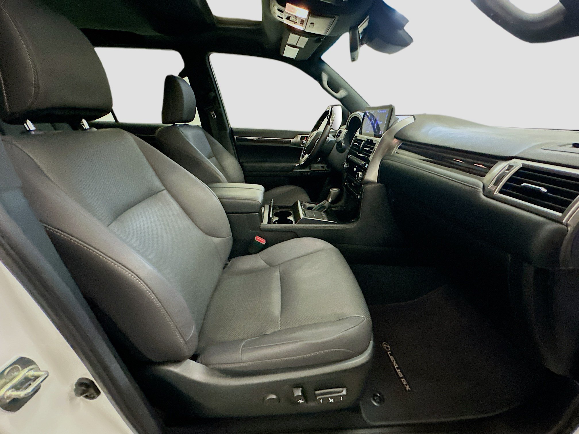Used 2023 Lexus GX 460 Premium w/ Premium Plus Package AWD/4WD image 32