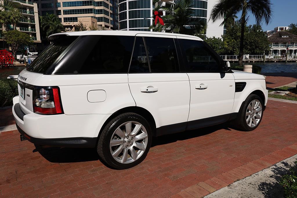 Used 2012 Land Rover Range Rover Sport HSE AWD/4WD image 19