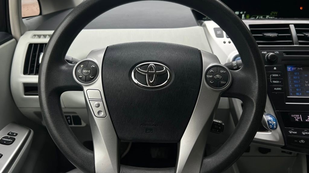 Used 2012 Toyota Prius V Two FWD image 11