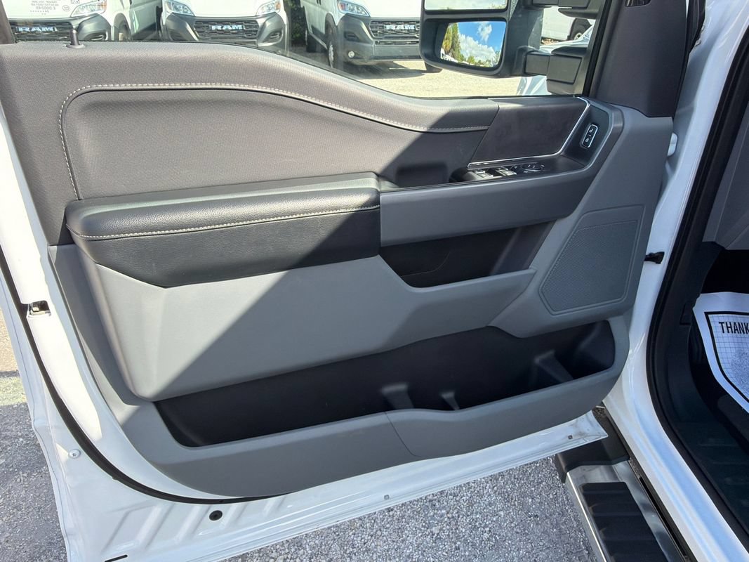 Used 2024 Ford F150 XLT AWD/4WD image 9