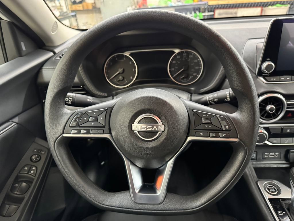 Used 2024 Nissan Sentra SV image 19