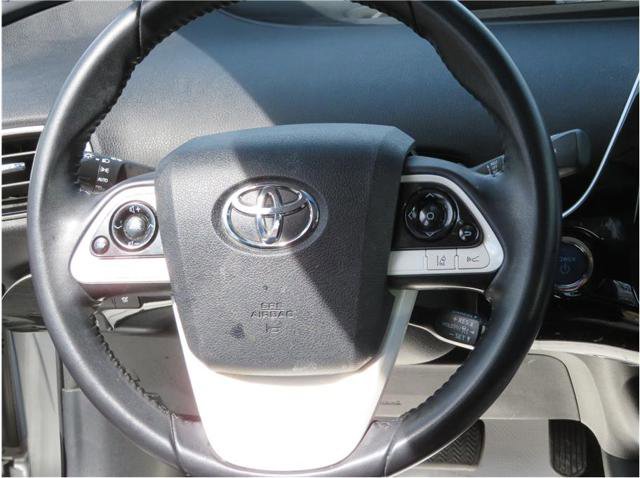 Used 2017 Toyota Prius Three Touring image 25