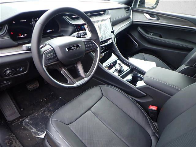 New 2026 Jeep Grand Cherokee Limited Reserve image 12