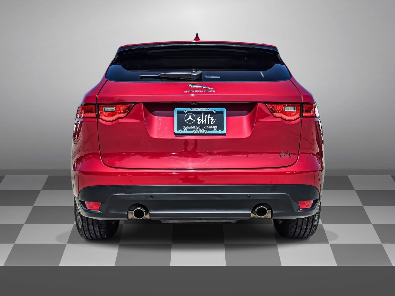 Used 2019 Jaguar F-PACE Premium image 5