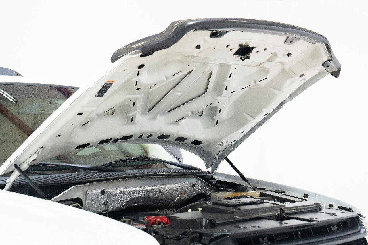 Used 2015 Ford Expedition XL image 28