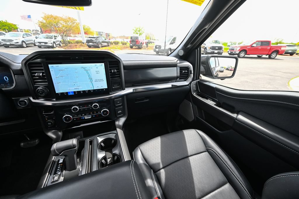 Used 2025 Ford F150 Lariat AWD/4WD image 33
