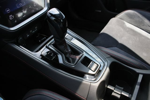 Used 2022 Subaru WRX GT AWD/4WD image 18