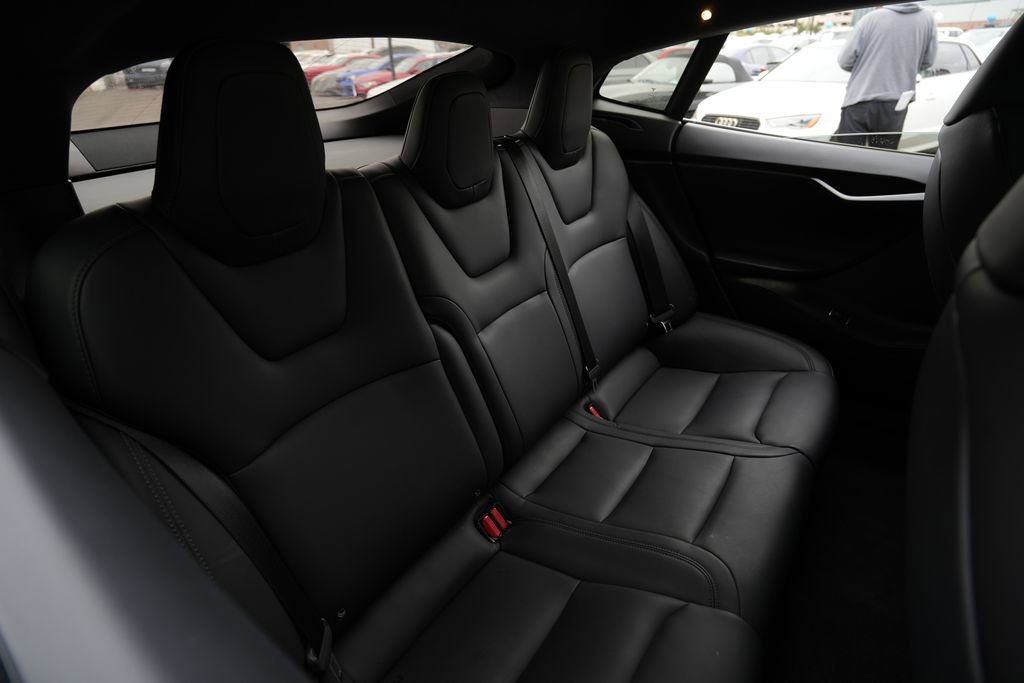 Used 2020 Tesla Model S Performance AWD/4WD image 28