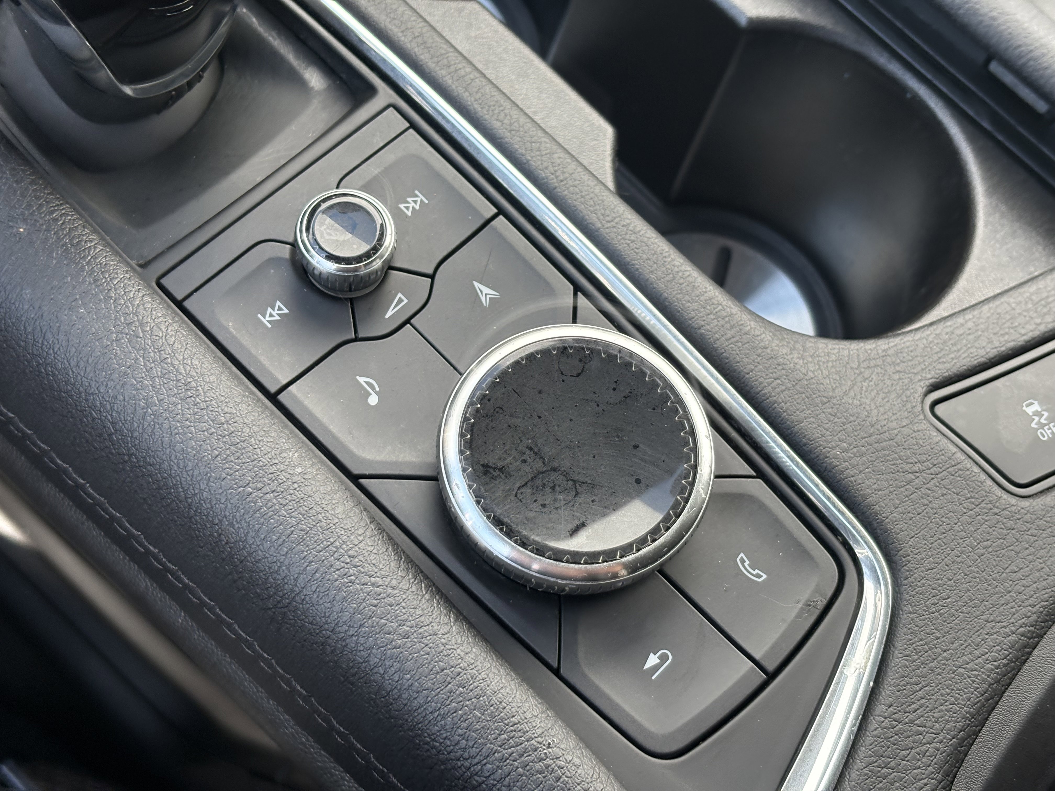 Certified 2023 Cadillac XT5 Premium Luxury image 26