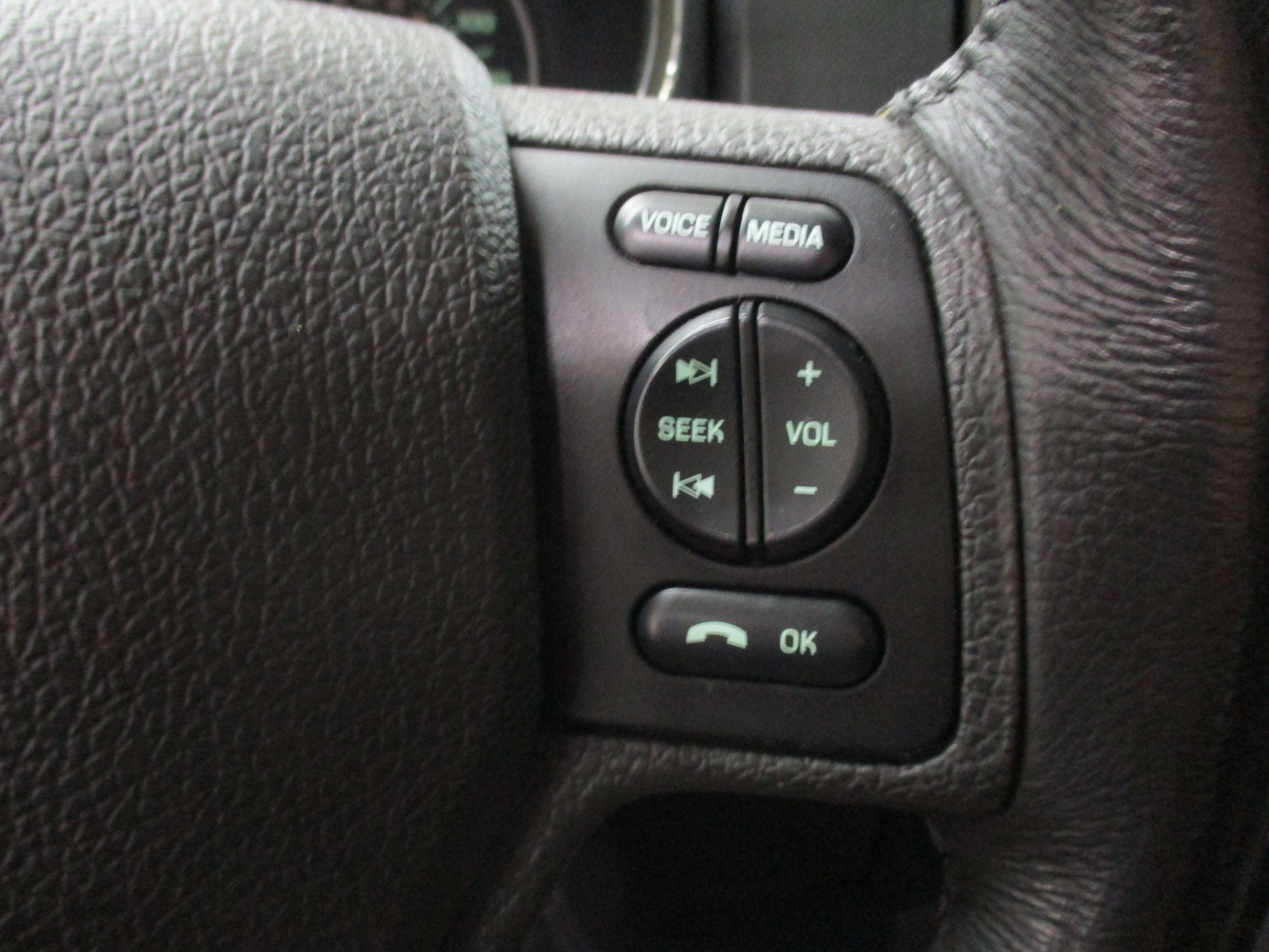 Used 2010 Ford Explorer XLT image 20