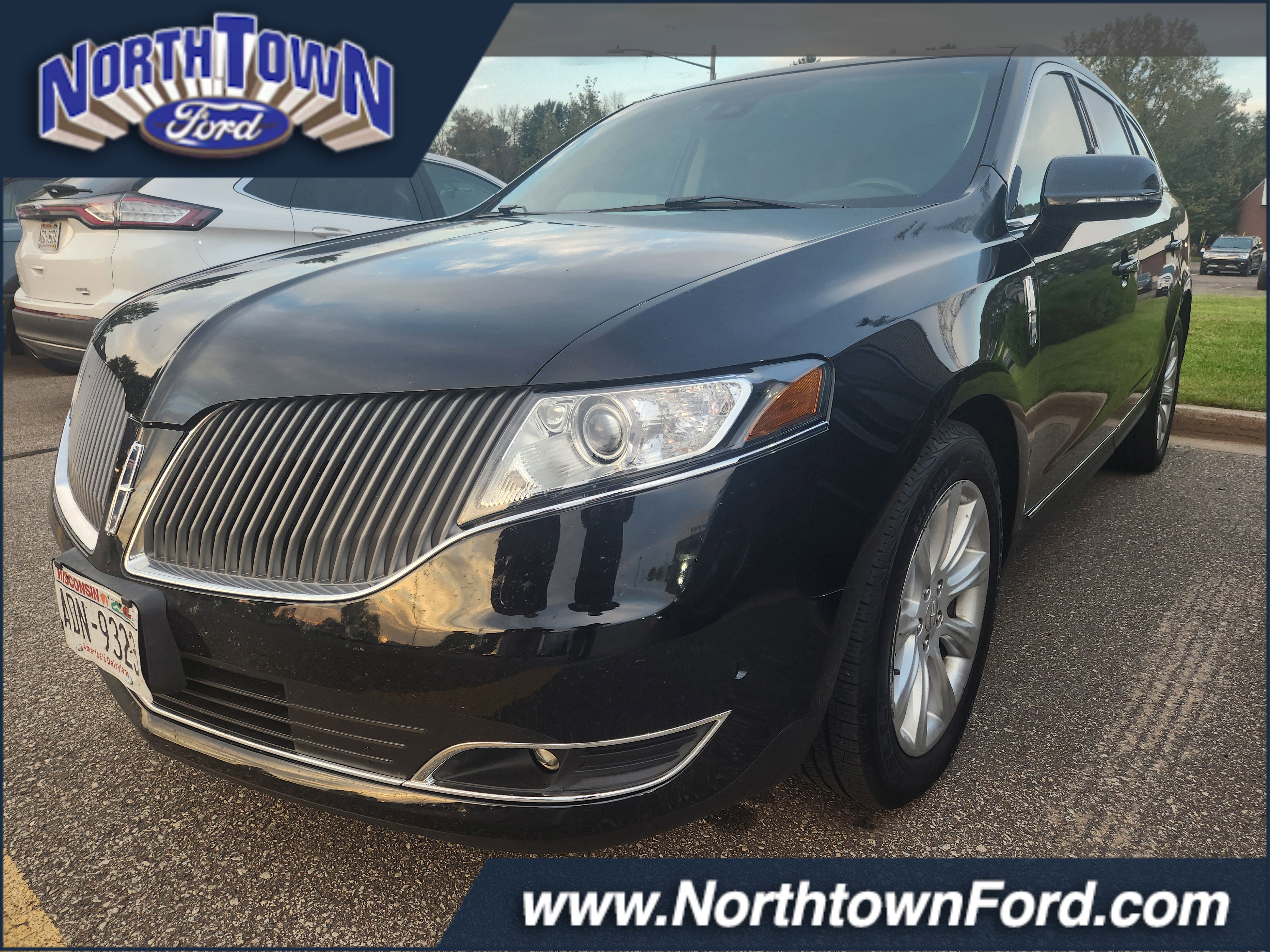 Used 2016 Lincoln MKT AWD w/ Equipment Group 201A