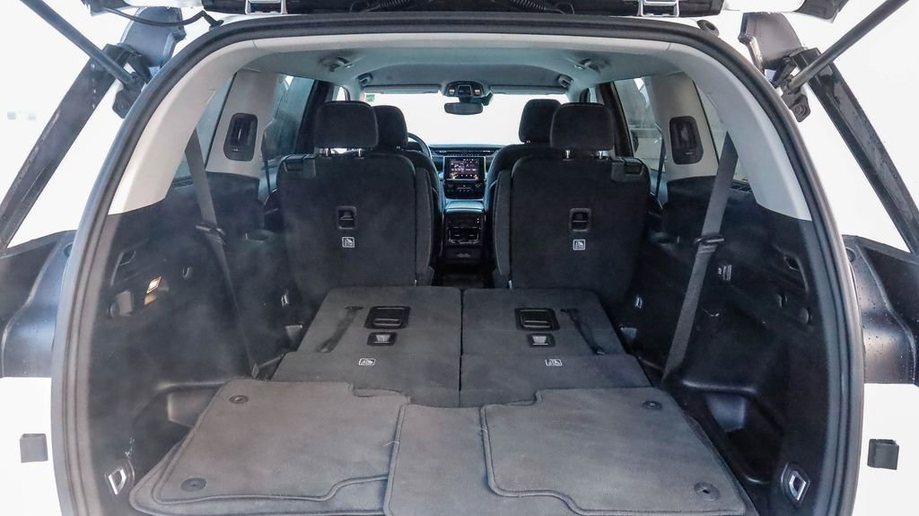 Certified 2022 Jeep Grand Cherokee L Laredo w/ Luxury Tech Group I image 31