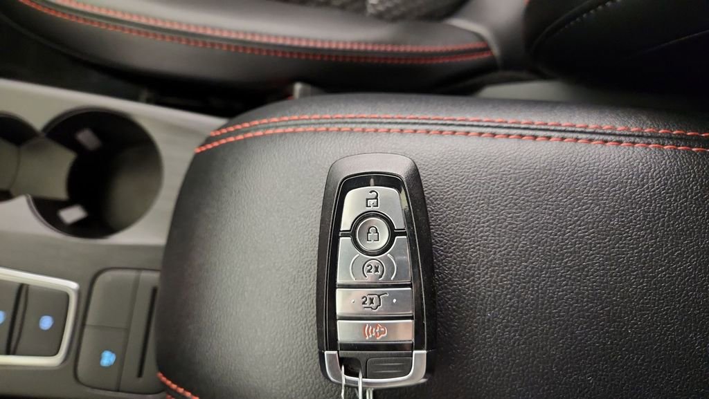 New 2024 Ford Escape ST-Line Select image 19