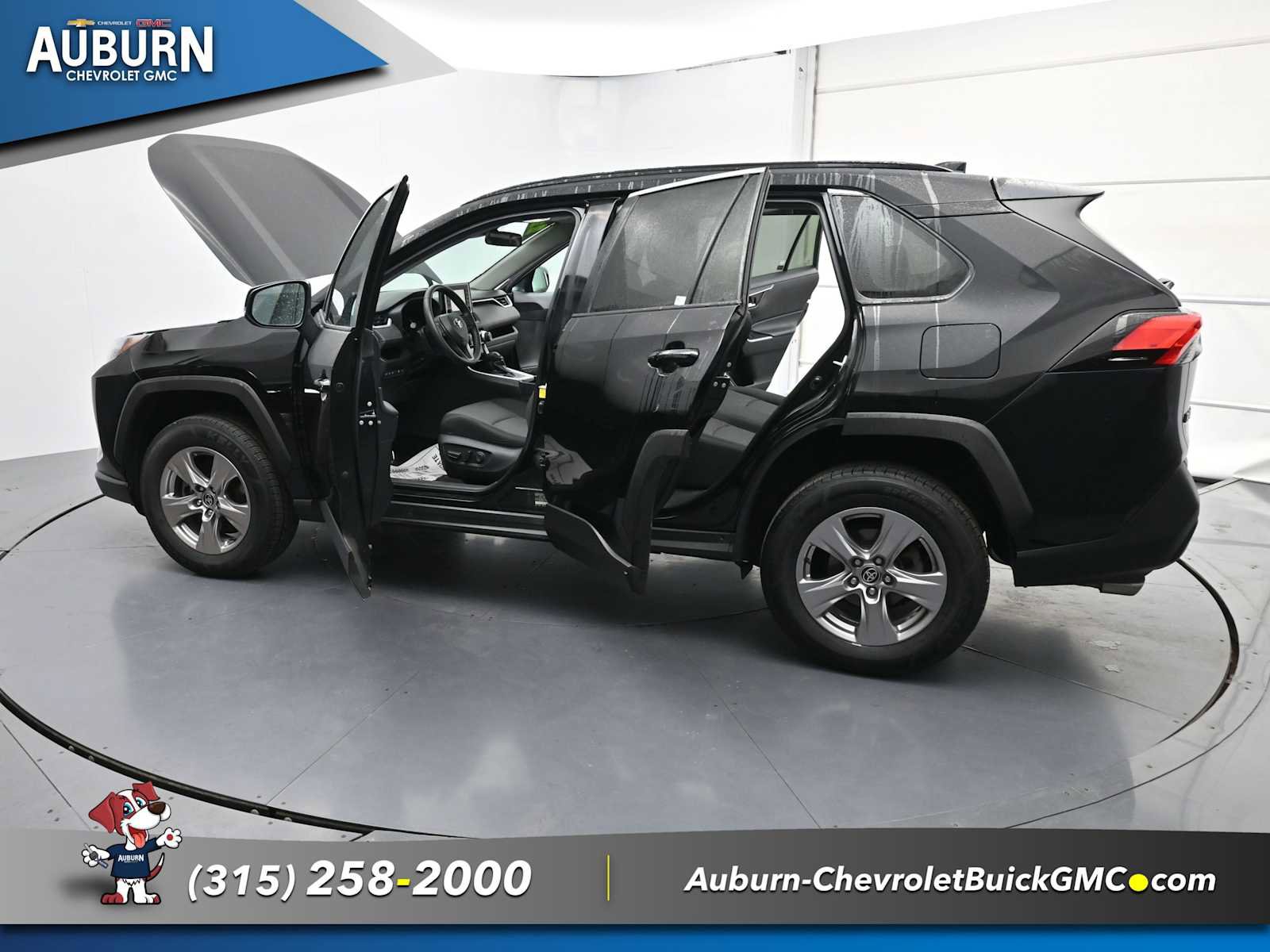 Used 2022 Toyota RAV4 XLE image 36