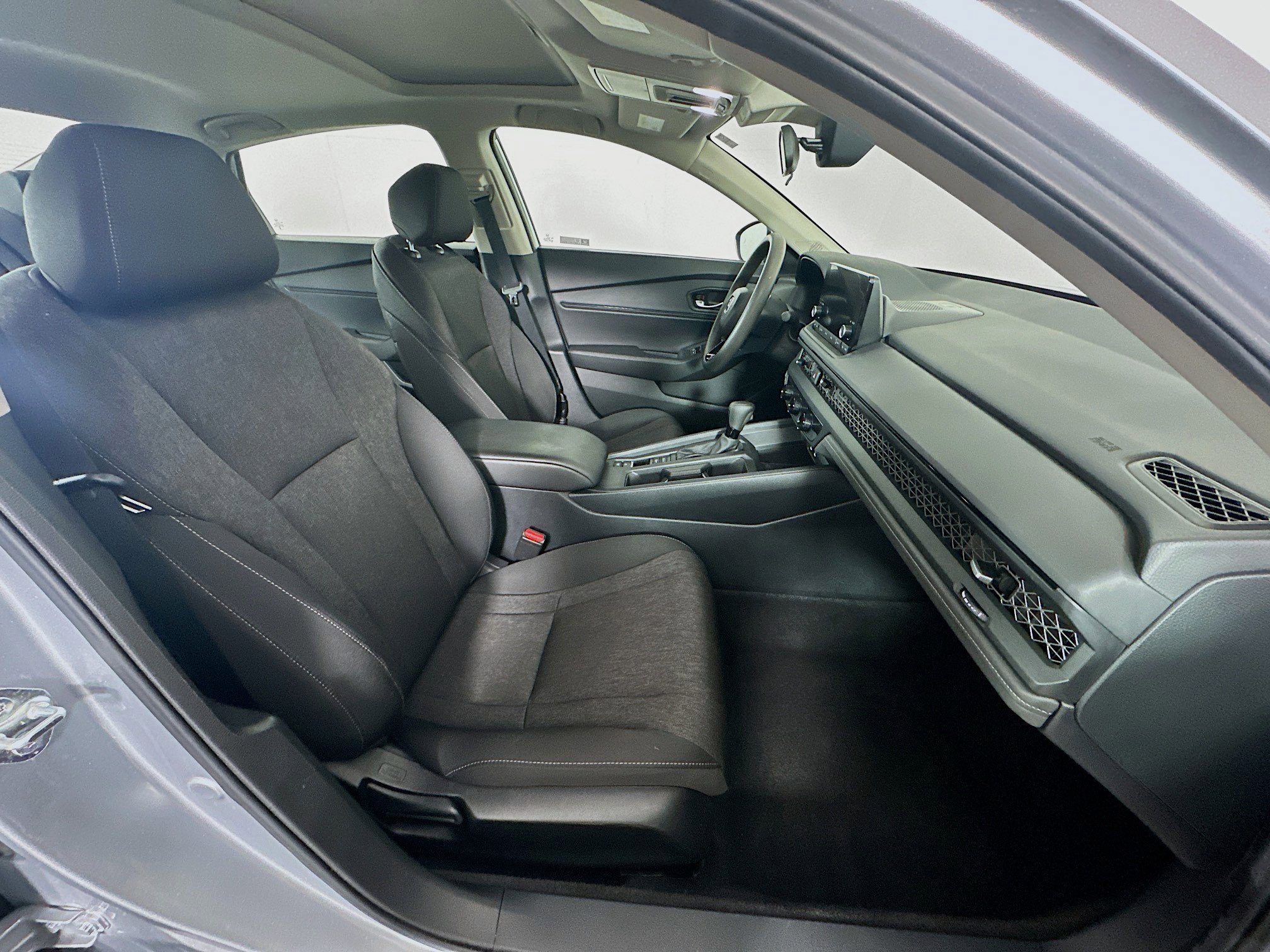 Used 2024 Honda Accord EX image 29