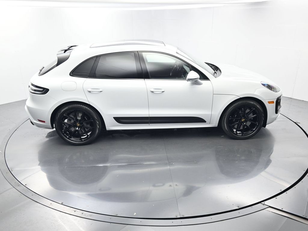 Certified 2026 Porsche Macan GTS AWD/4WD image 44