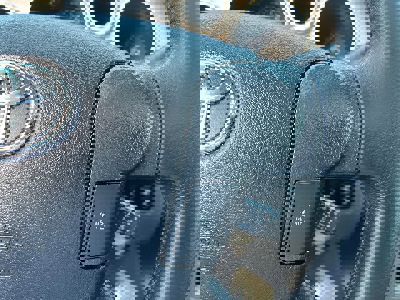 Used 2013 Toyota Sequoia SR5 image 32