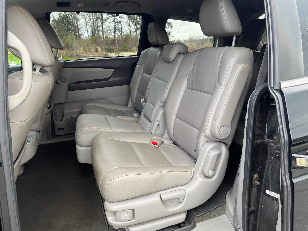 Used 2011 Honda Odyssey EX-L image 11